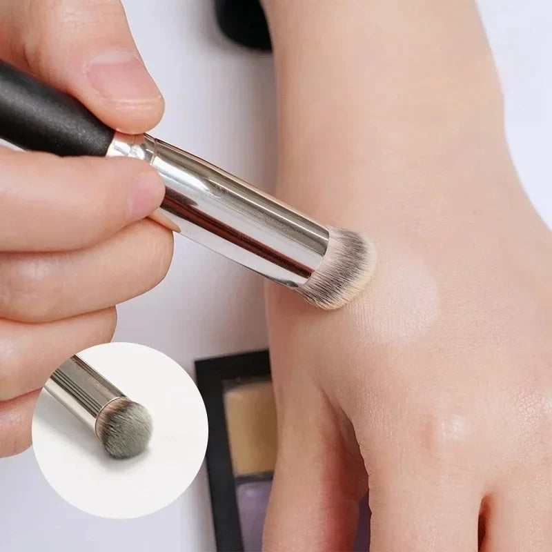 Professional Dense Eye Blending Brush – Soft Synthetic Eyeshadow Brush for Seamless Makeup Application